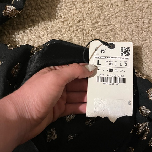 Gold metallic floral pattern thread button down black shirt dress never worn - Picture 9 of 9